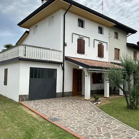 Antica Dimora Garden Alpe Adria Cycle Path Villa Pradamano Exterior photo